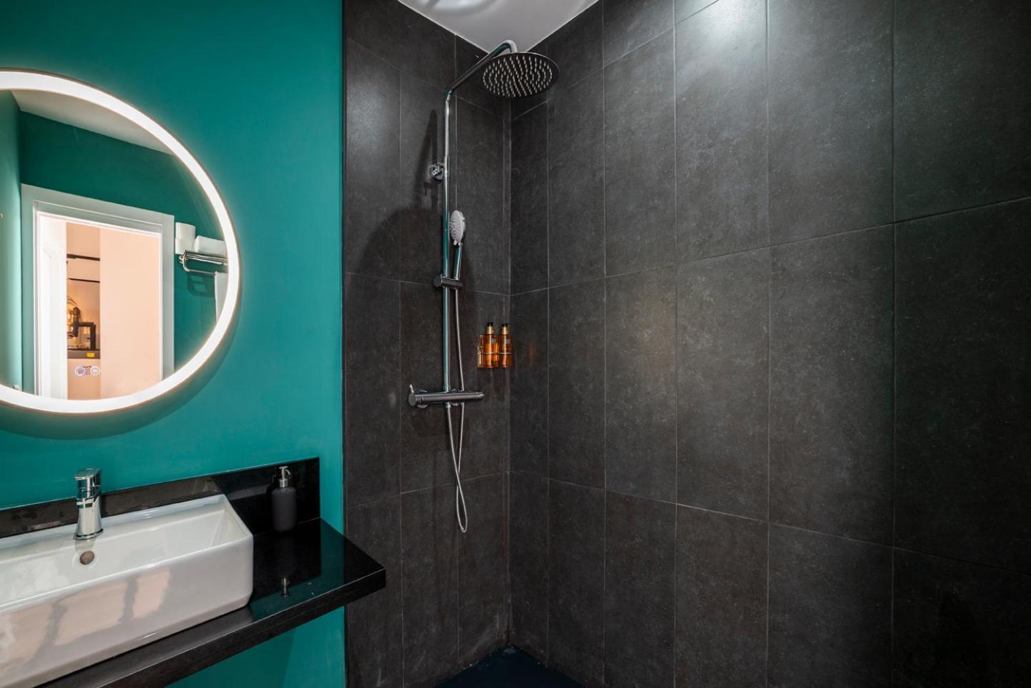 Slow Suites Salvador Sevilla Buitenkant foto